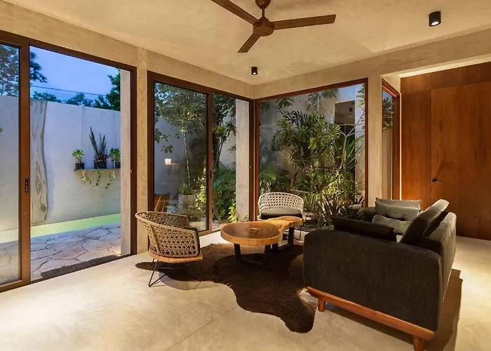 Villa Tranquil With Private Pool And Garden Tulum